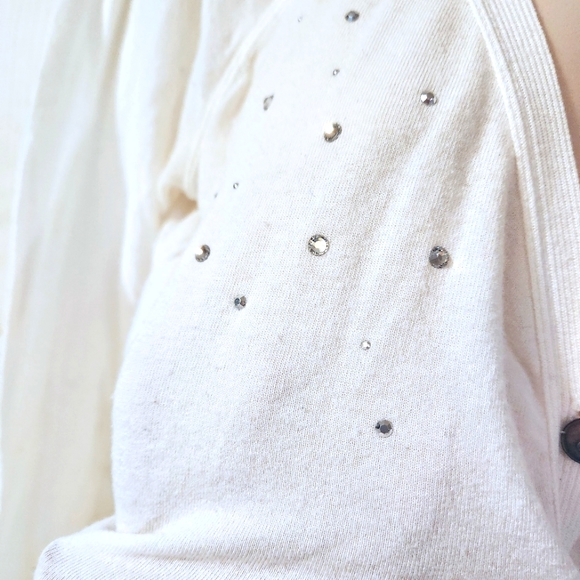 United Colors of Benetton Rhinestone Cardigan Size Medium - Picture 8 of 8